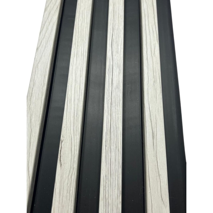 WALL PANEL ECO NEGRO MADERA CON VETAS